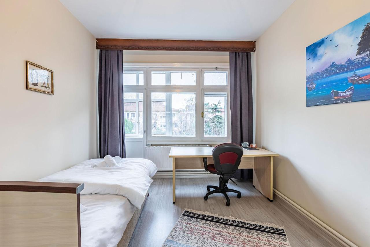 Charming Apartment Surrounded By Vibrant Attractions In Kadikoy Istanbul Bagian luar foto