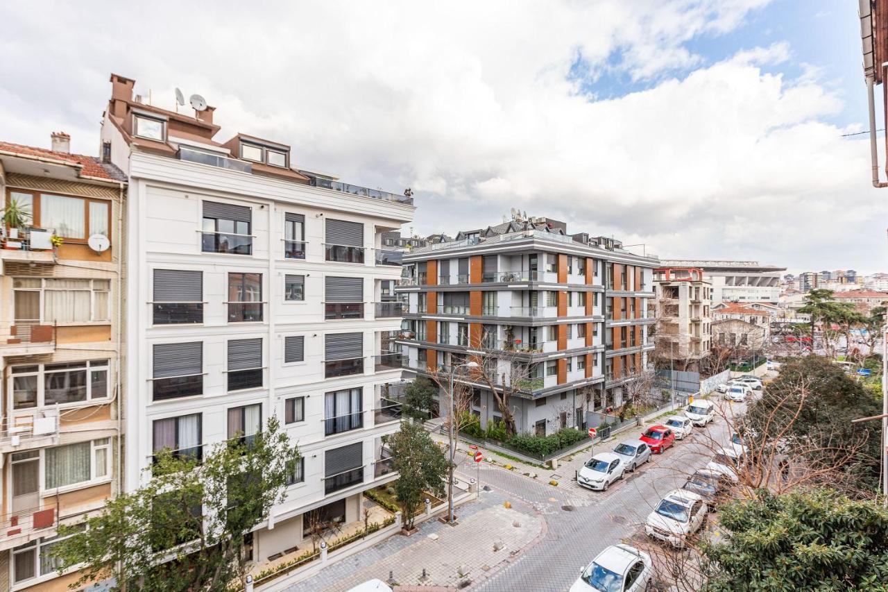 Charming Apartment Surrounded By Vibrant Attractions In Kadikoy Istanbul Bagian luar foto